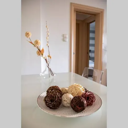 Apartment Sweet #center# *